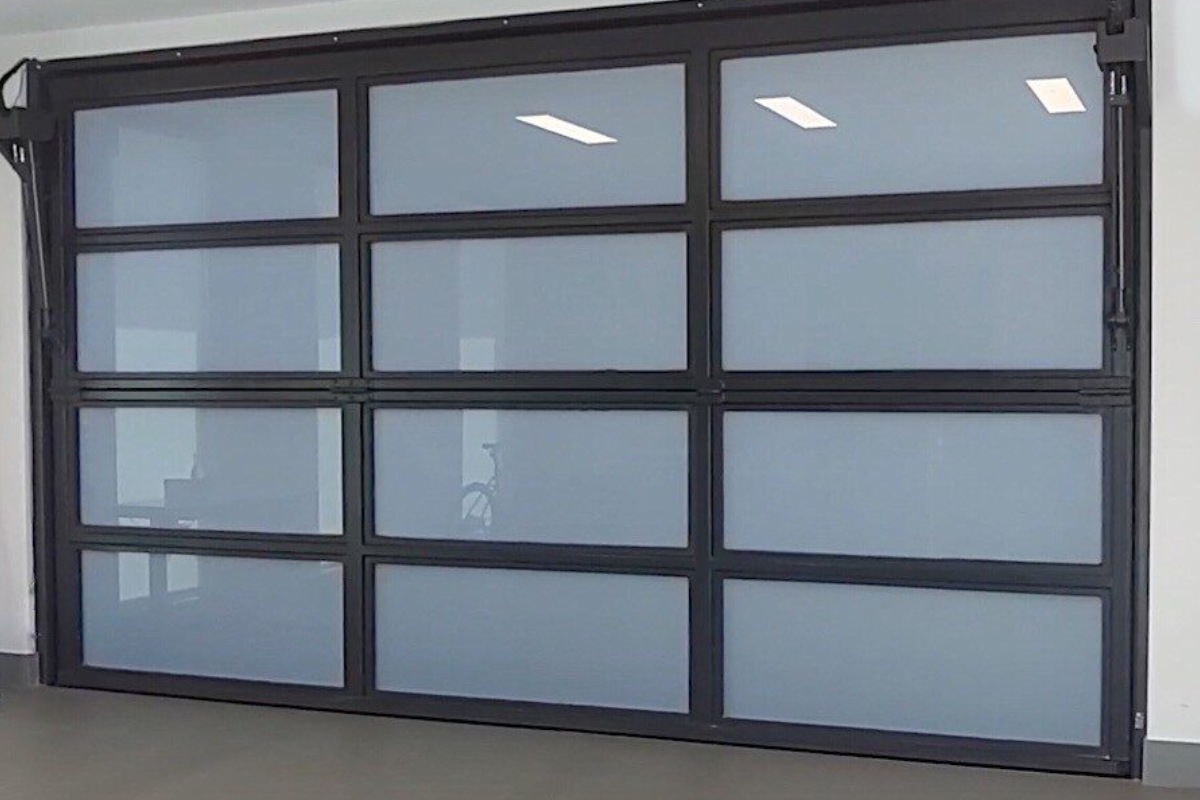 Hydraulic Bifold Doors Florida Featured Image